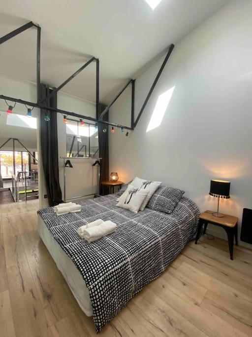 Rare ! Loft Atypique Centre-Ville Parking Jardin Reims Ngoại thất bức ảnh