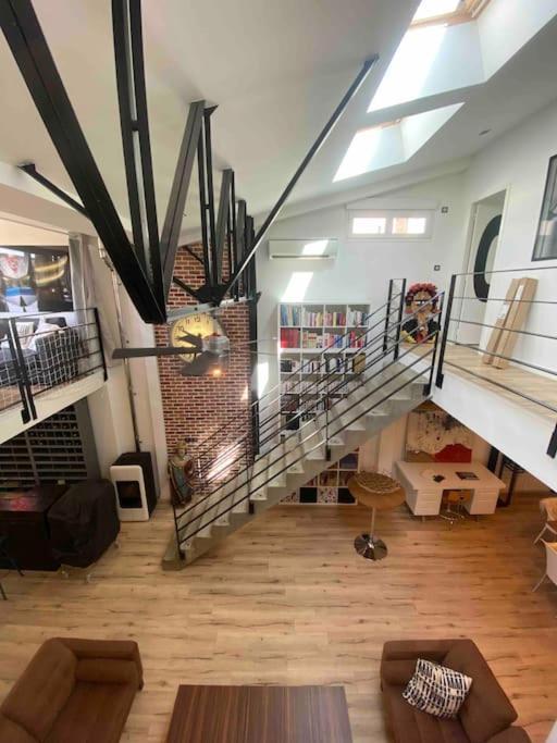 Rare ! Loft Atypique Centre-Ville Parking Jardin Reims Ngoại thất bức ảnh
